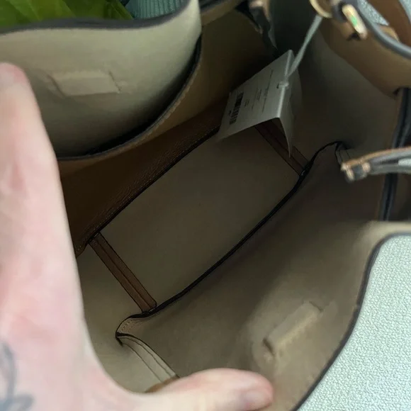 Tory Burch Tan Romy Bucket Bag NWT - Picture 2 of 6